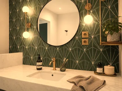 Une salle de bain toute verte dans le XIe